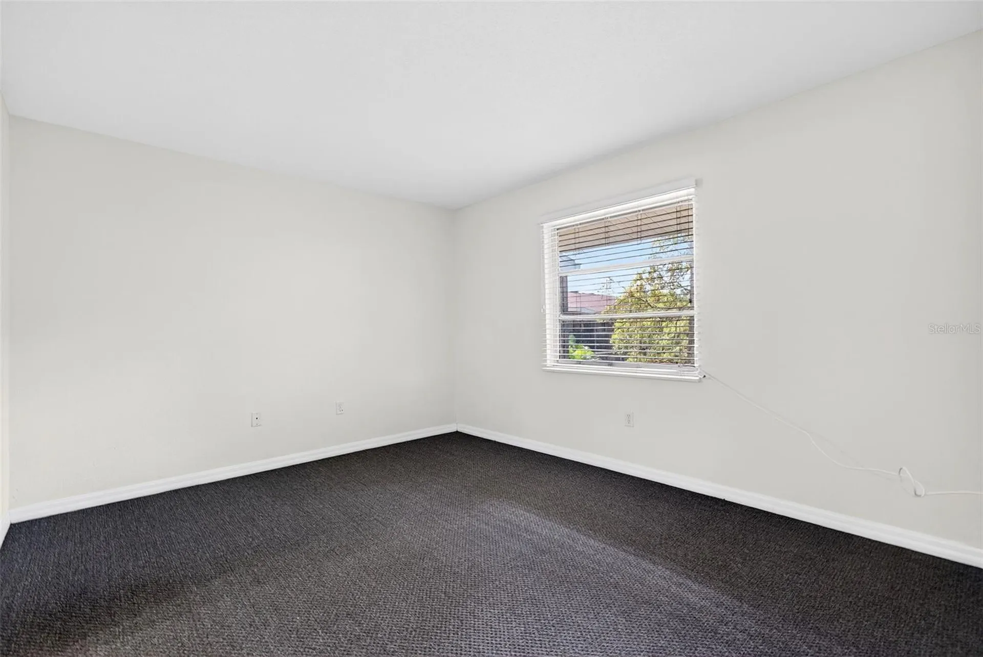 930 La Costa Circle Sarasota FL 34237