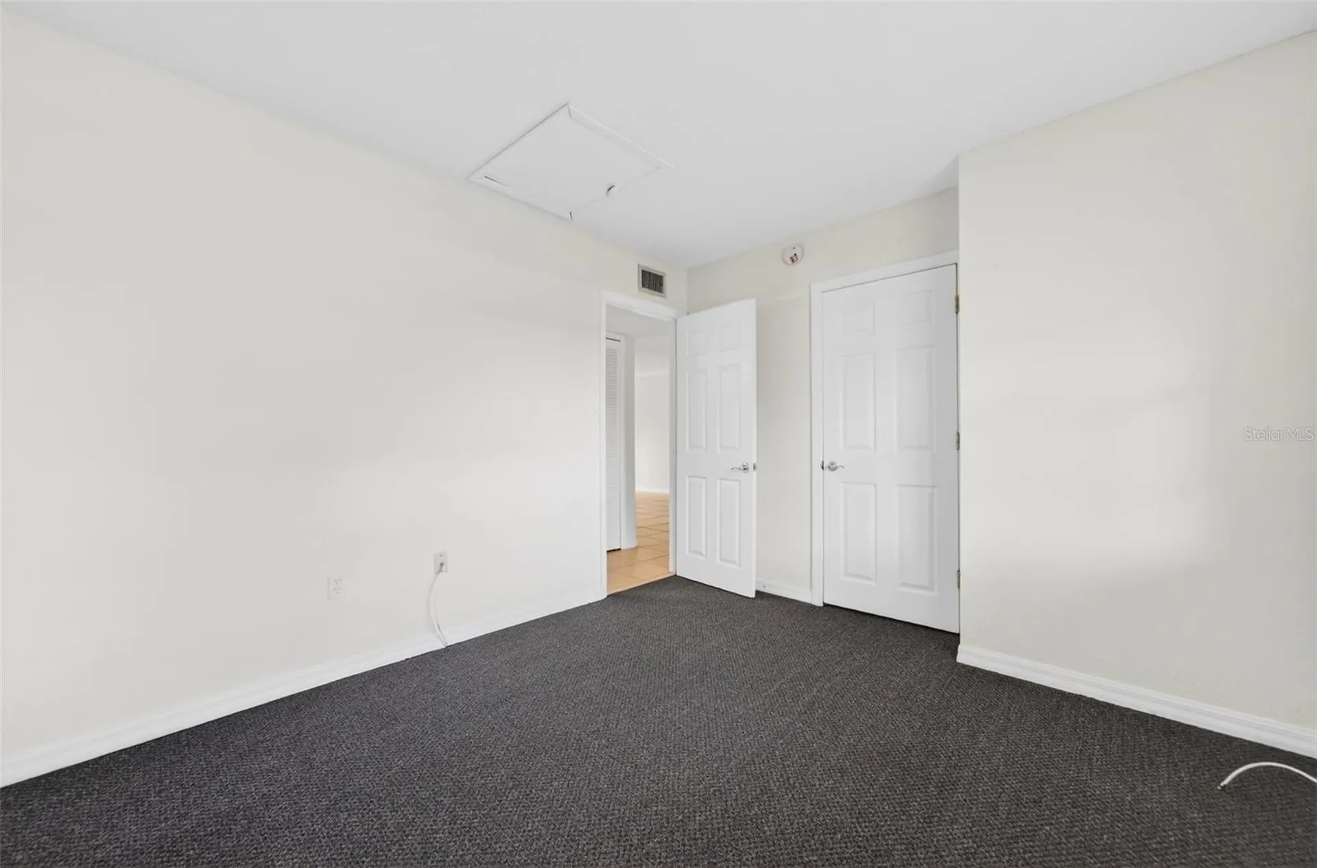 930 La Costa Circle Sarasota FL 34237