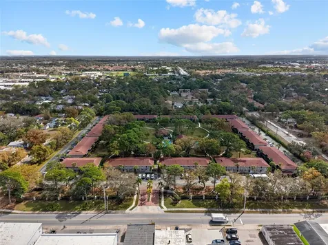 930 La Costa Circle Sarasota FL 34237