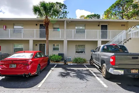 930 La Costa Circle Sarasota FL 34237