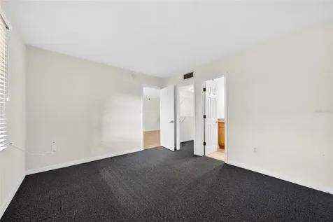 930 La Costa Circle Sarasota FL 34237