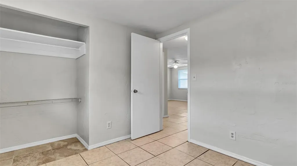 5526 59th Way N St Petersburg FL 33709