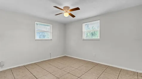 5526 59th Way N St Petersburg FL 33709