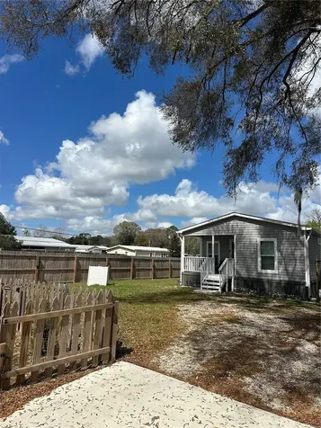 6867 NE 5th Street Ocala FL 34470