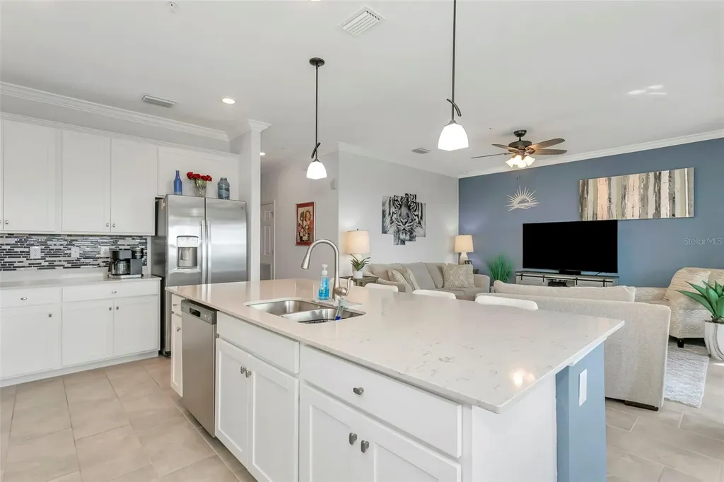 18028 Gawthrop Drive Bradenton FL 34211