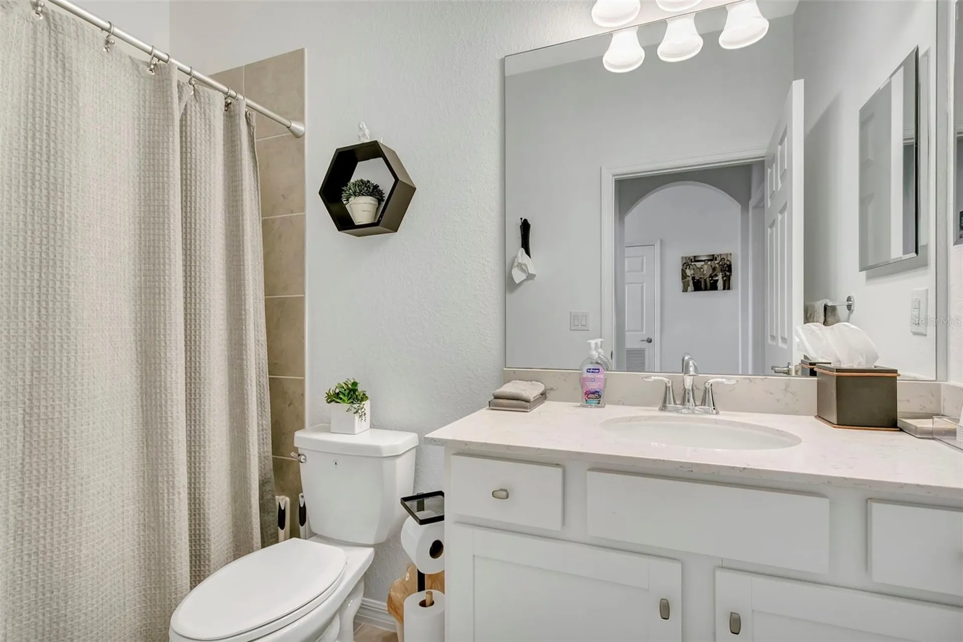 18028 Gawthrop Drive Bradenton FL 34211