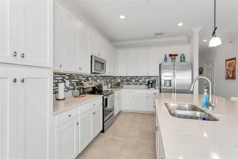 18028 Gawthrop Drive Bradenton FL 34211