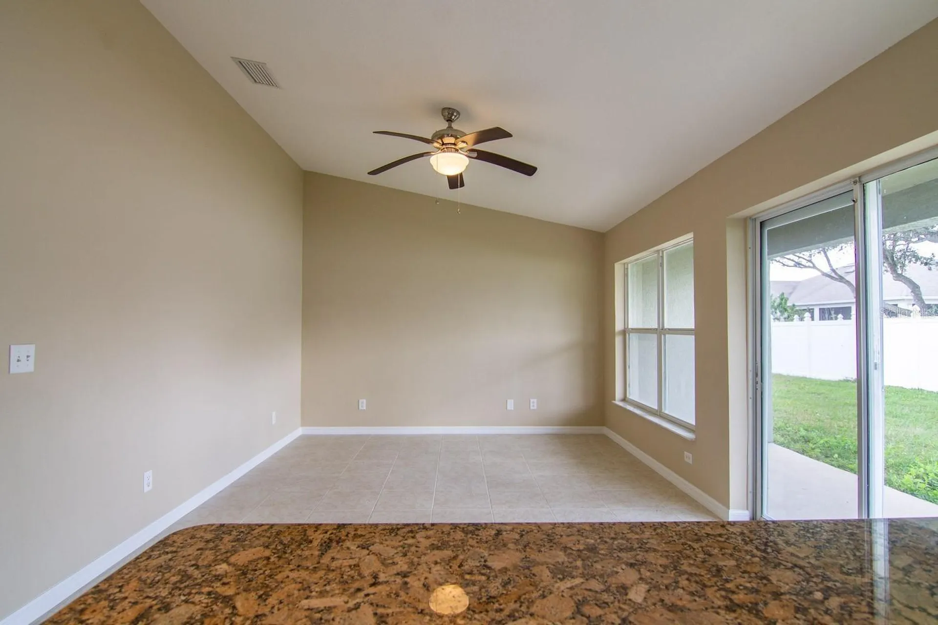 402 Bridgewater Court Kissimmee FL 34758