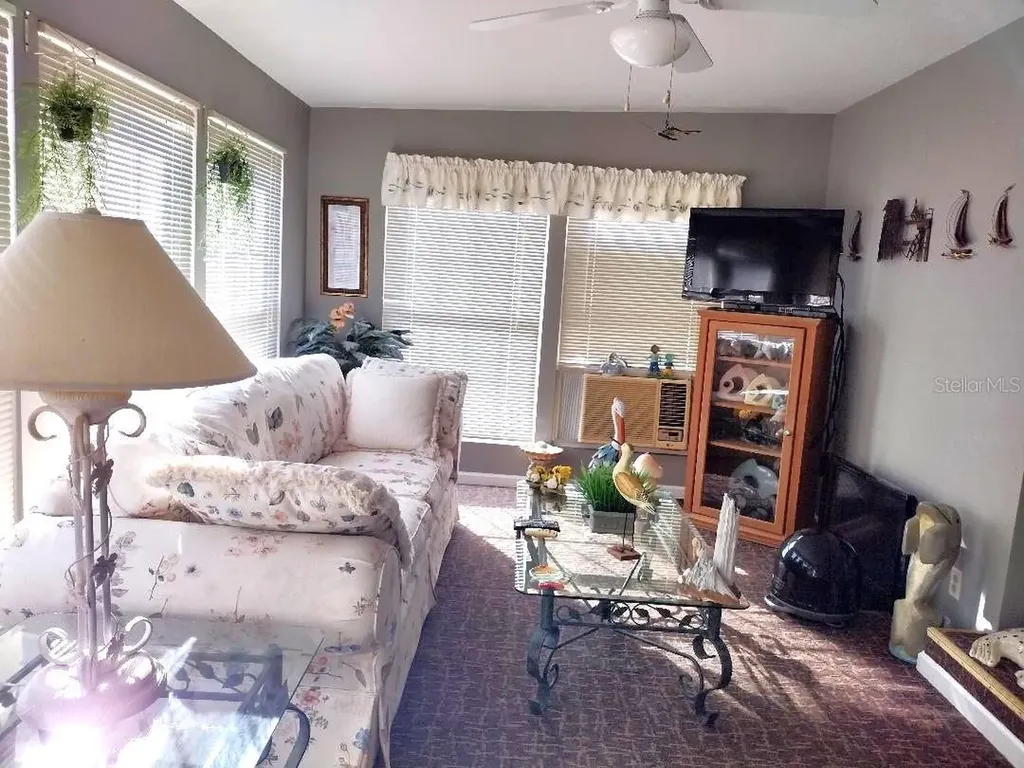 15 Matt Court Bunnell FL 32110