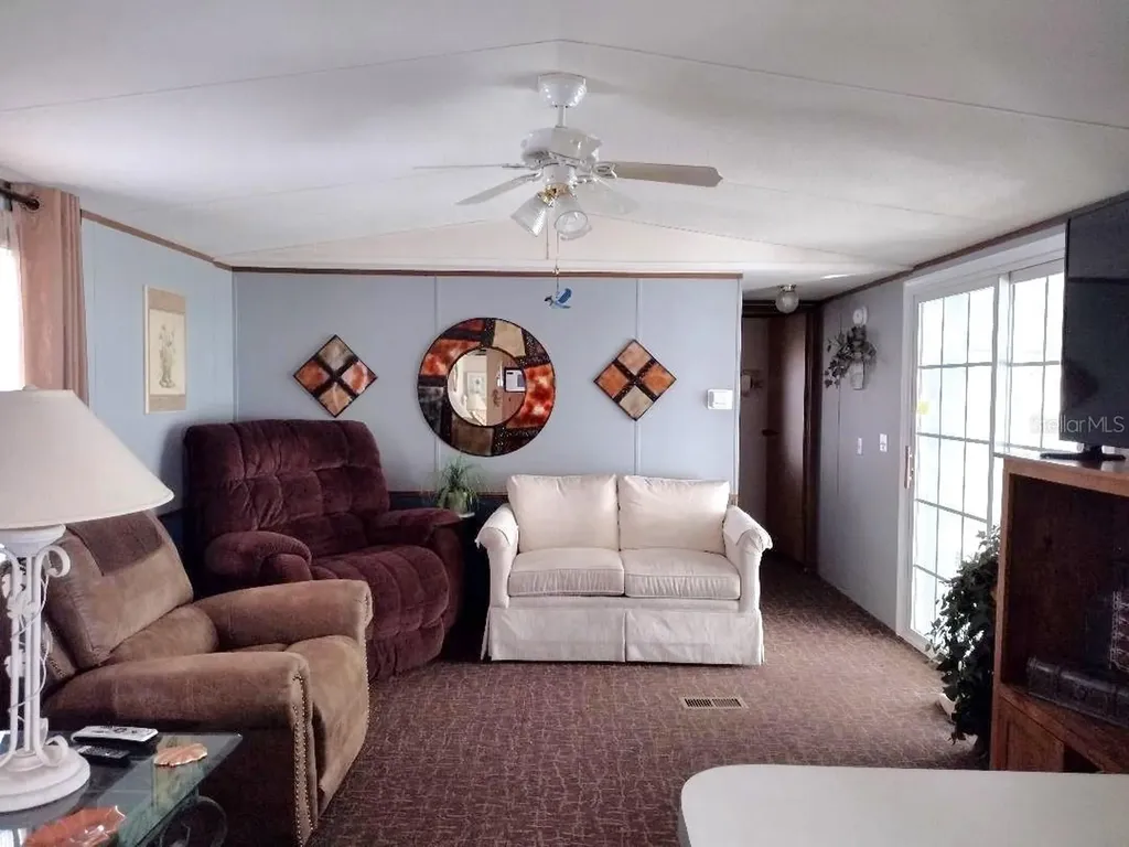 15 Matt Court Bunnell FL 32110
