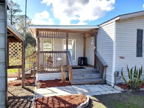 15 Matt Court Bunnell FL 32110