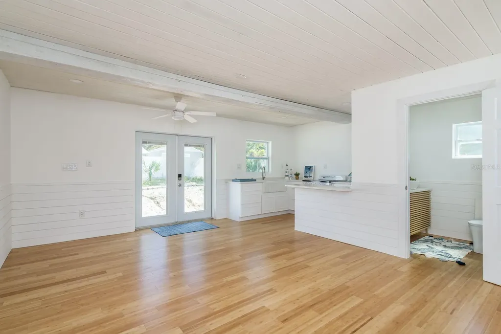 1115 Pennsylvania Avenue Palm Harbor FL 34683