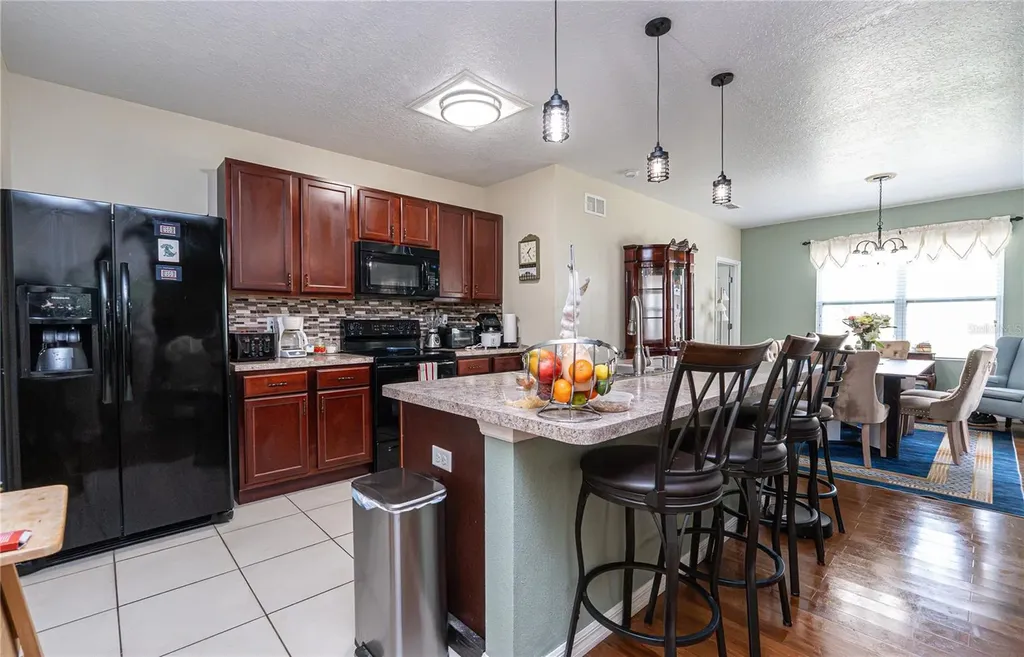 260 Sunny Day Way Davenport FL 33897