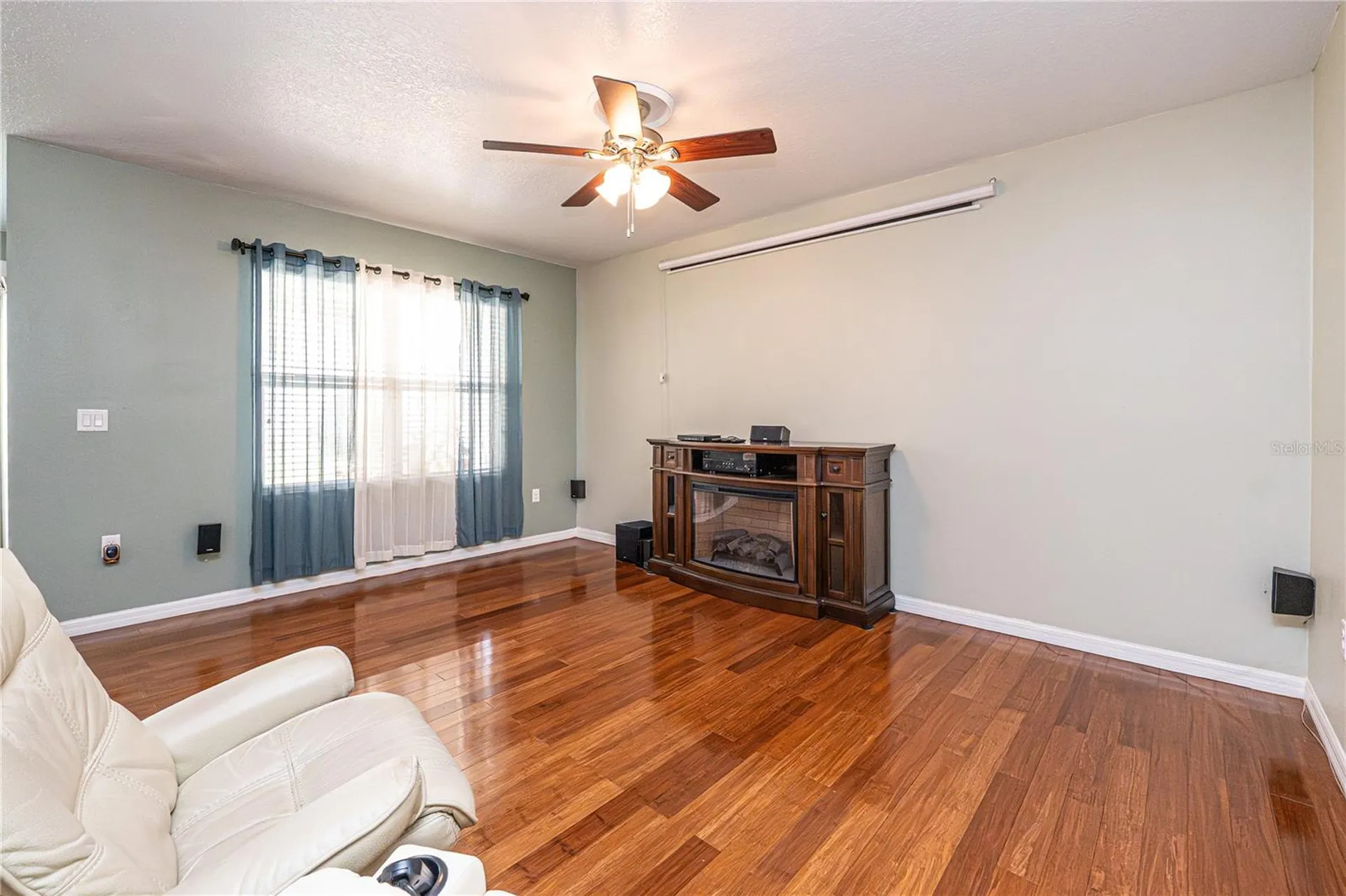 260 Sunny Day Way Davenport FL 33897