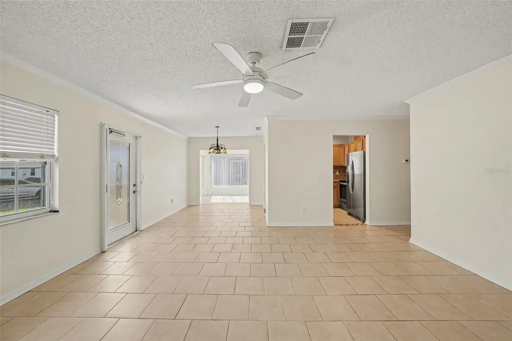 401 Finchley Court Sun City Center FL 33573