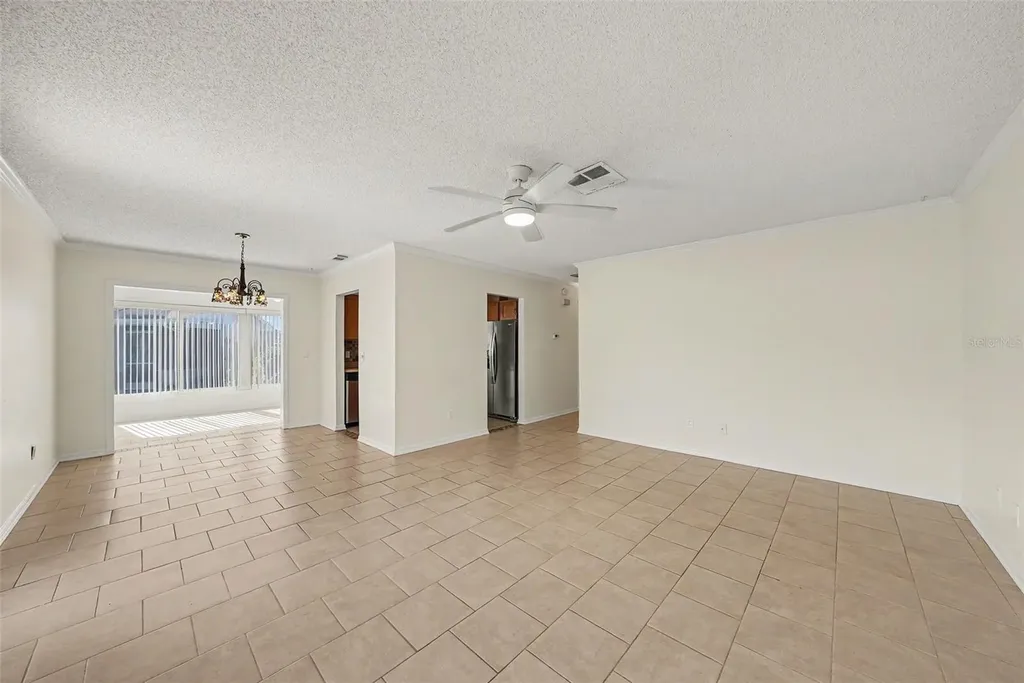 401 Finchley Court Sun City Center FL 33573