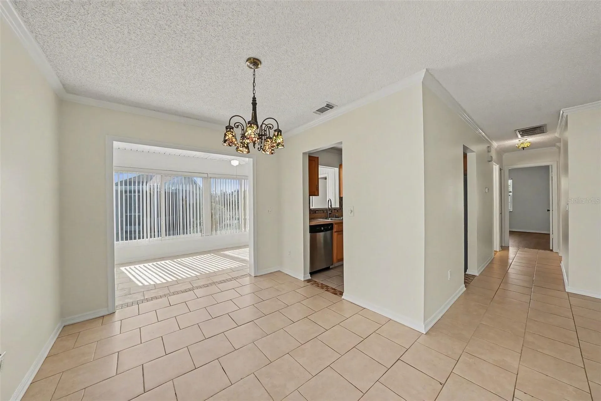 401 Finchley Court Sun City Center FL 33573