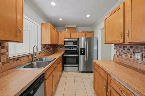 401 Finchley Court Sun City Center FL 33573
