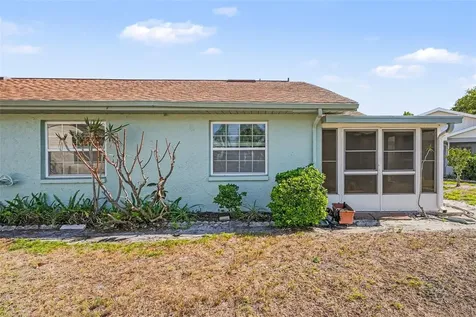401 Finchley Court Sun City Center FL 33573