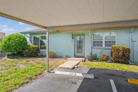 401 Finchley Court Sun City Center FL 33573