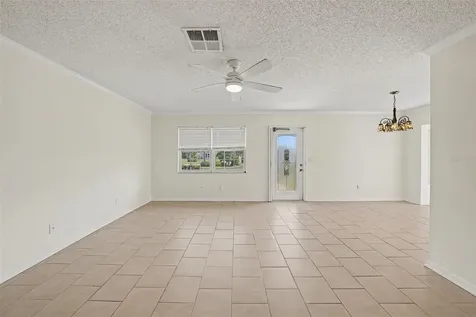 401 Finchley Court Sun City Center FL 33573