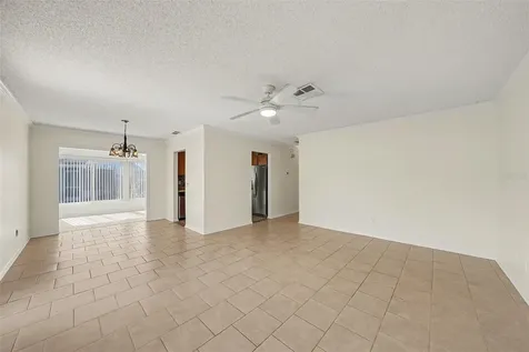 401 Finchley Court Sun City Center FL 33573
