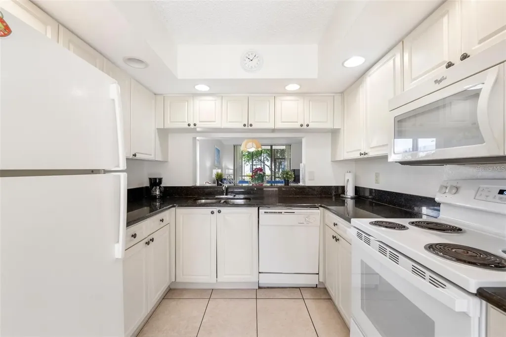 4450 47th Avenue W Bradenton FL 34210