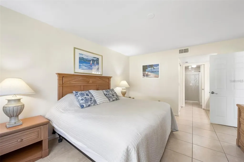 4450 47th Avenue W Bradenton FL 34210