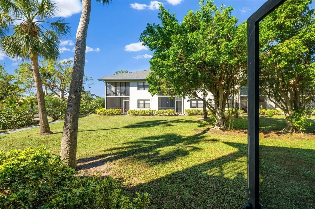 4450 47th Avenue W Bradenton FL 34210