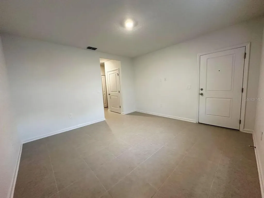 339 Puma Loop Groveland FL 34736