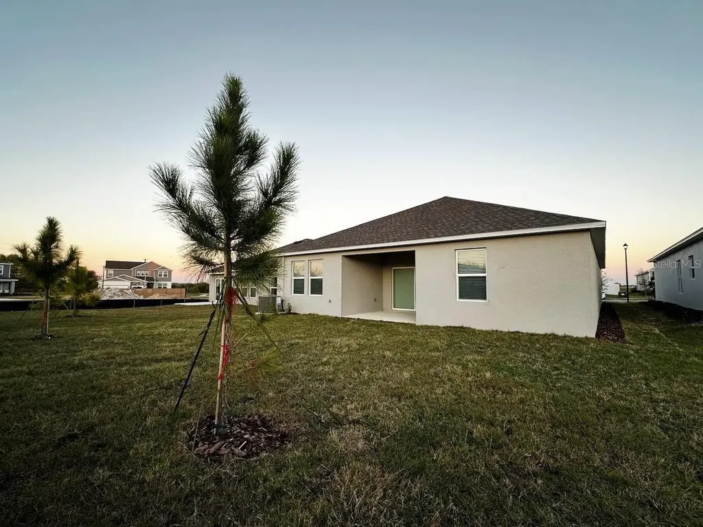 339 Puma Loop Groveland FL 34736