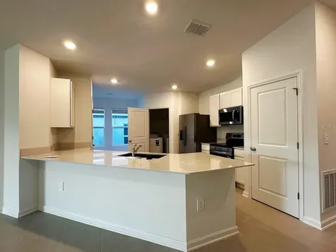 339 Puma Loop Groveland FL 34736