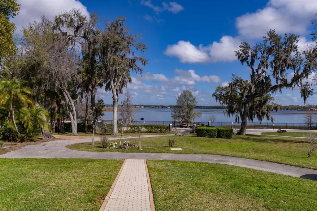 414 E 5th Avenue Windermere FL 34786