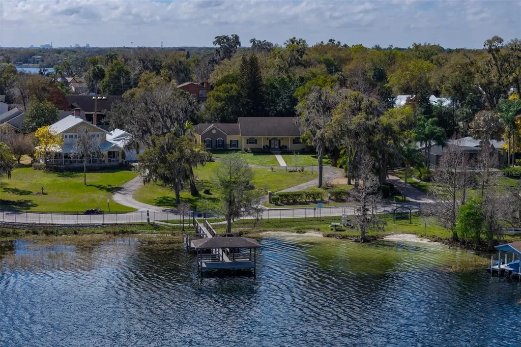 414 E 5th Avenue Windermere FL 34786