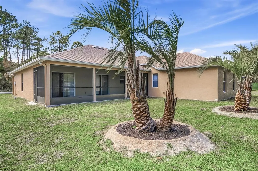 33 Phoenix Lane Palm Coast FL 32164
