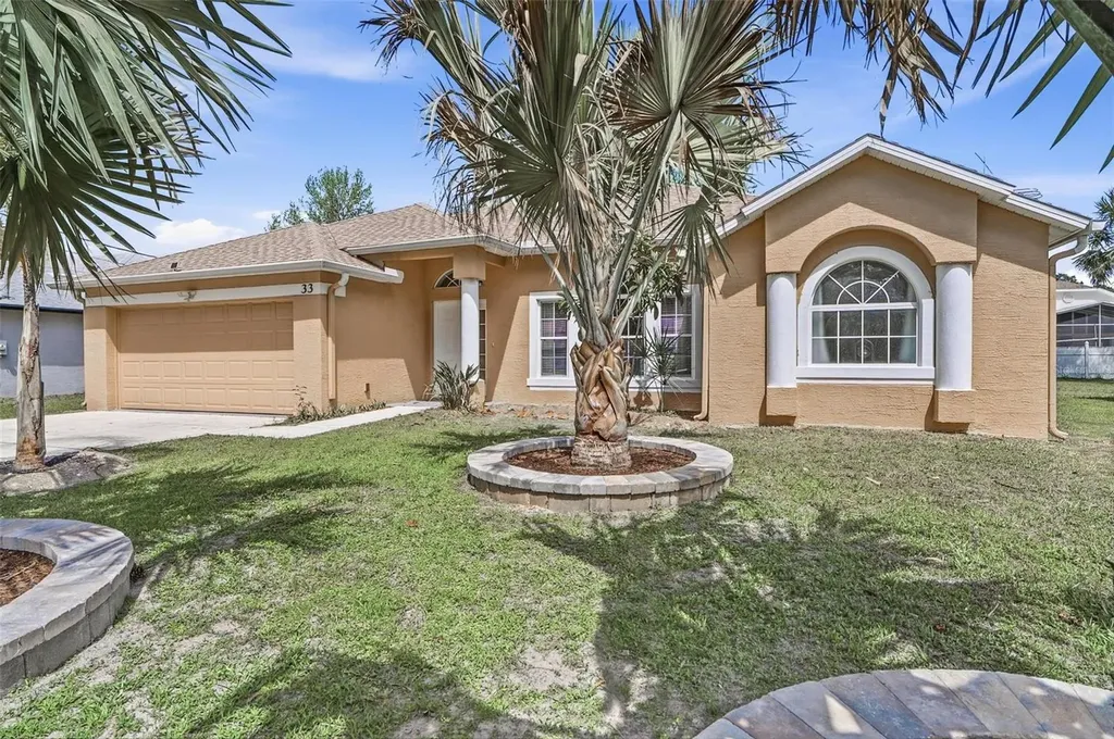 33 Phoenix Lane Palm Coast FL 32164