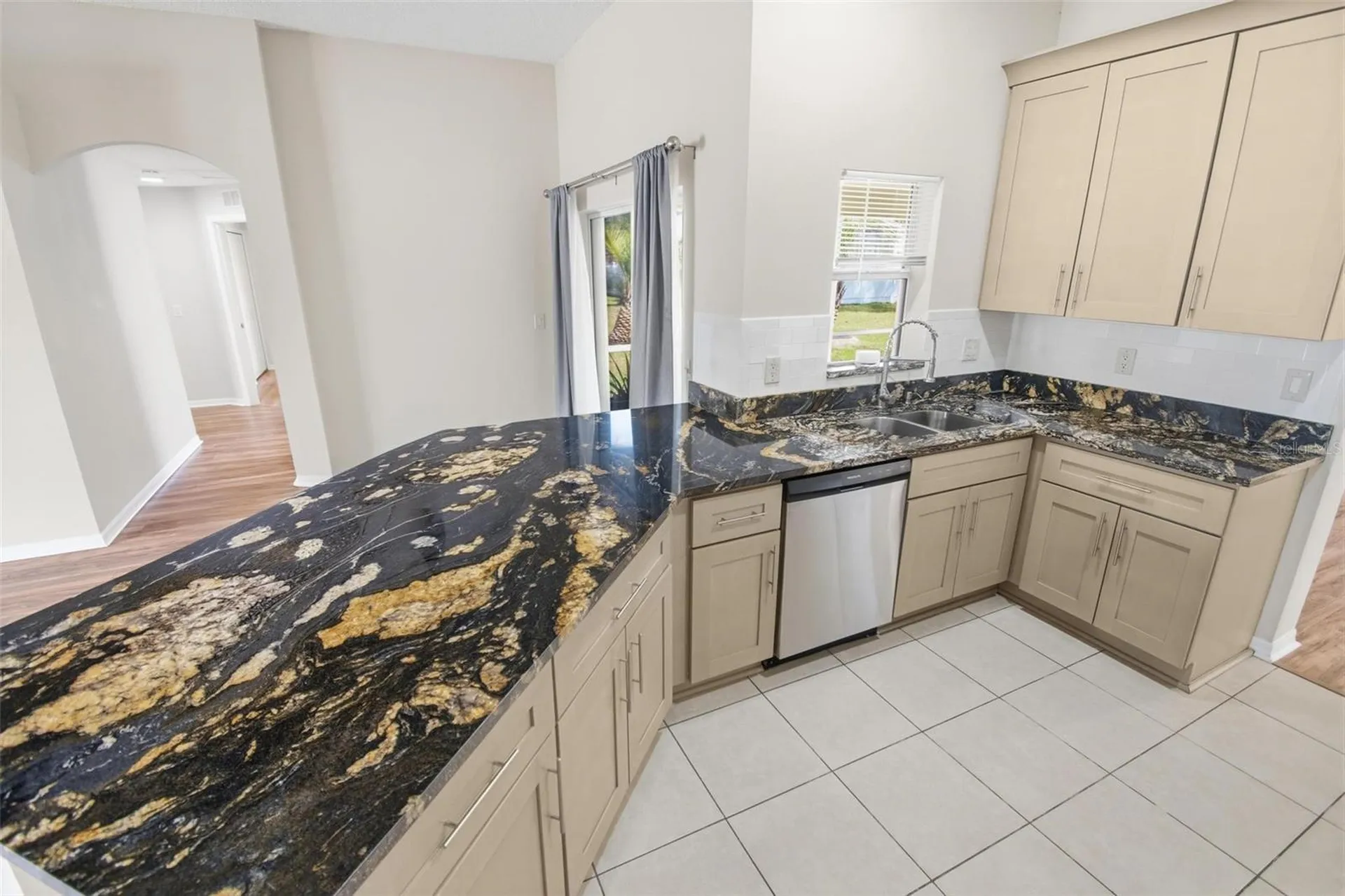 33 Phoenix Lane Palm Coast FL 32164