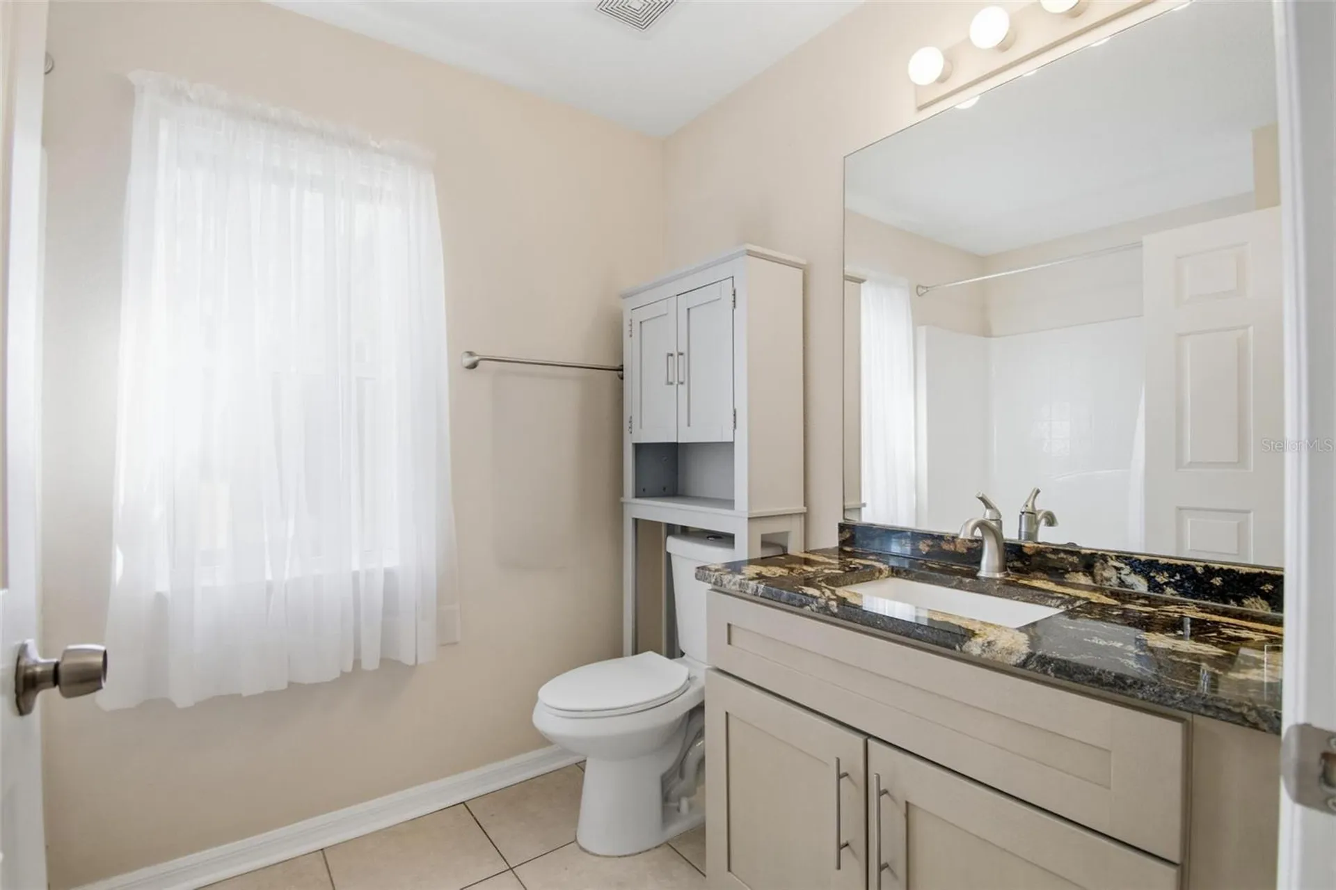 33 Phoenix Lane Palm Coast FL 32164