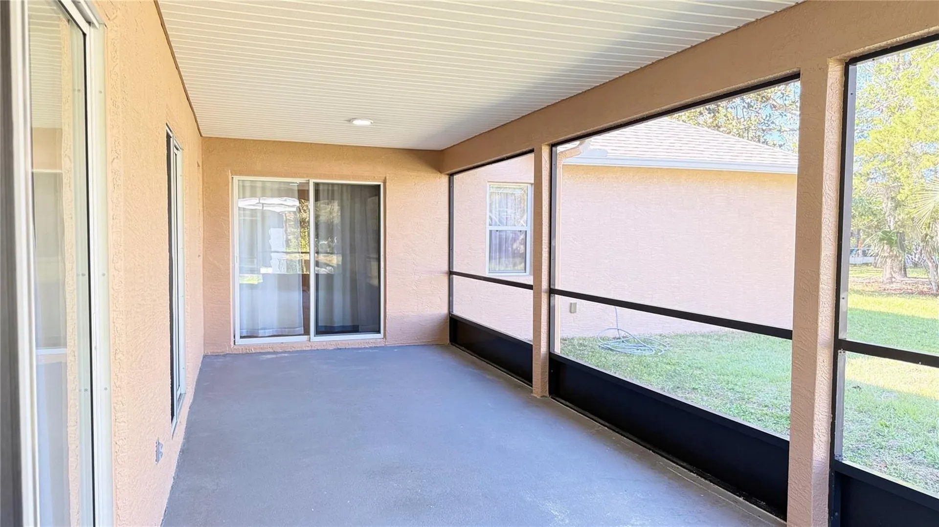 33 Phoenix Lane Palm Coast FL 32164