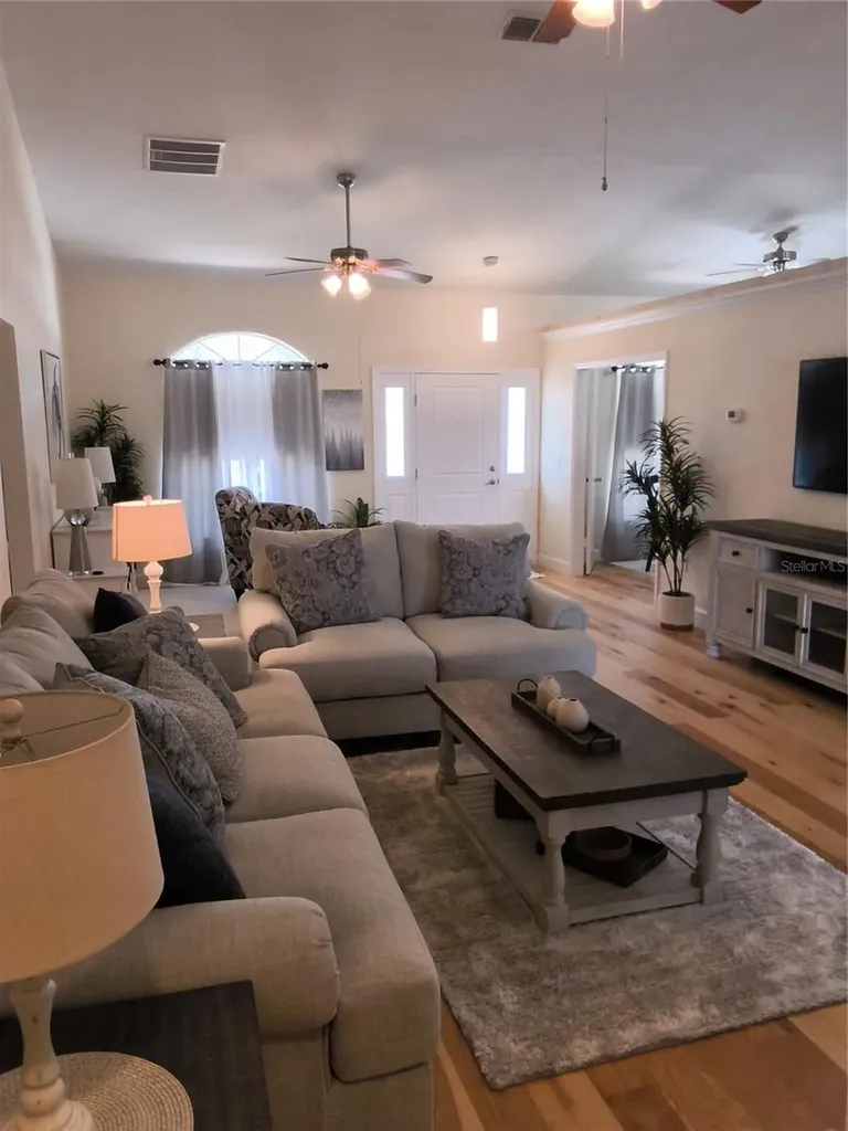 551 NE 61st Terrace Ocala FL 34470