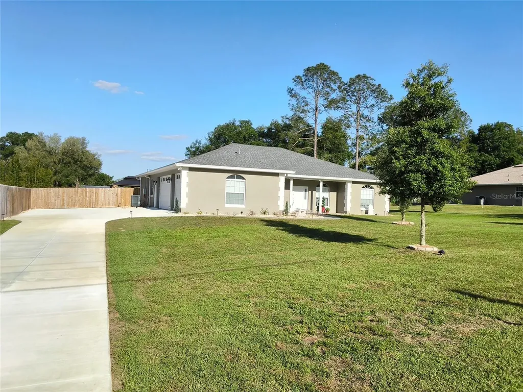 551 NE 61st Terrace Ocala FL 34470