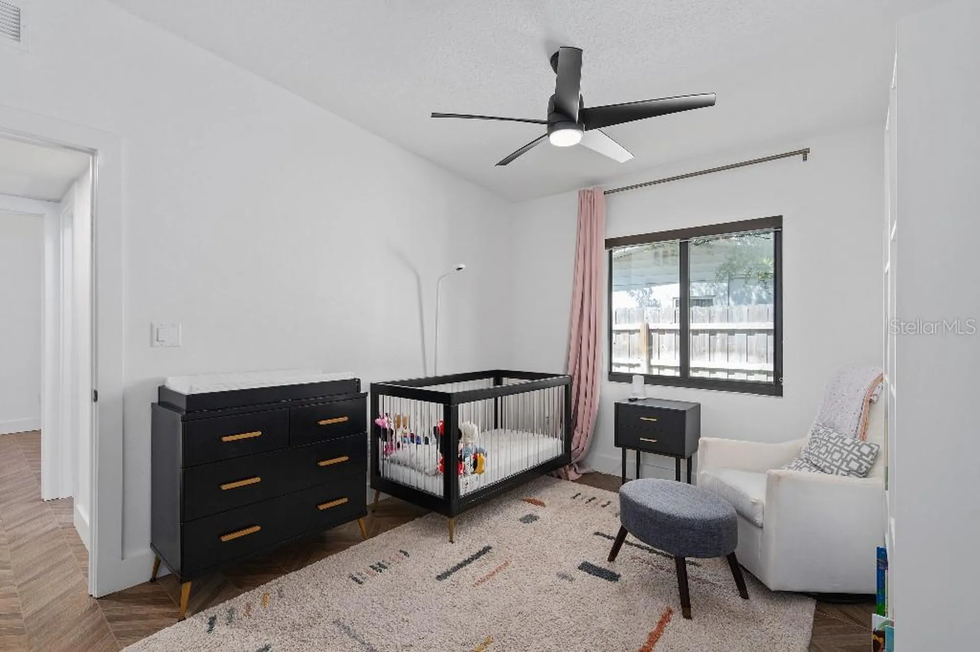 3715 Neptune Drive Orlando FL 32804
