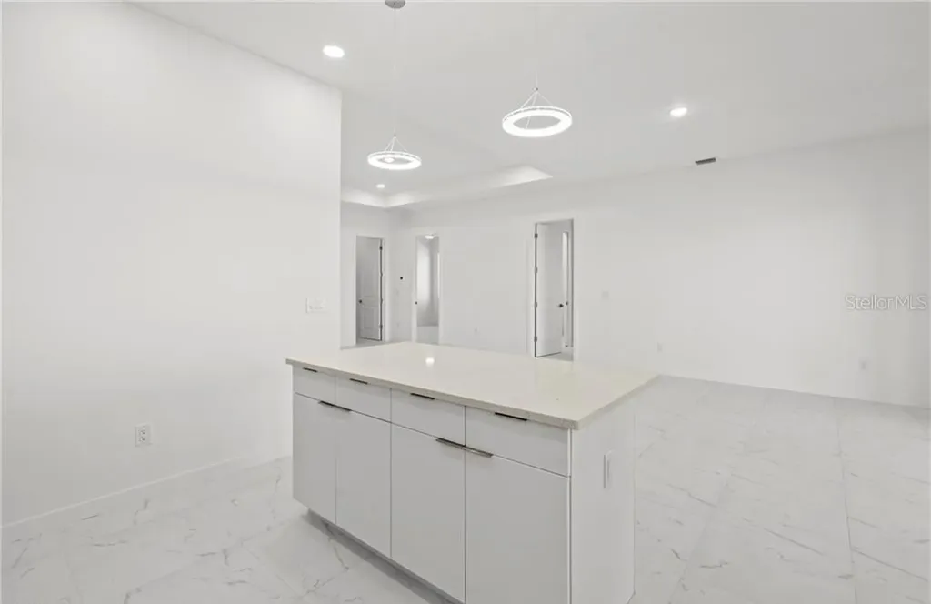 3927 NW 40th Terrace Cape Coral FL 33993