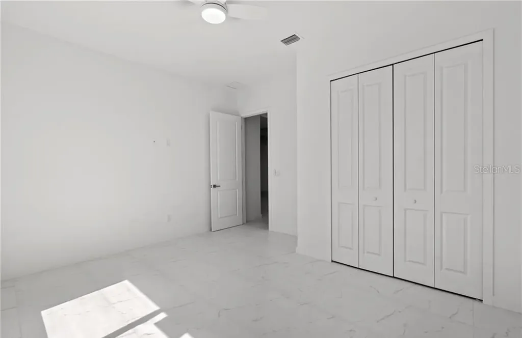 3927 NW 40th Terrace Cape Coral FL 33993