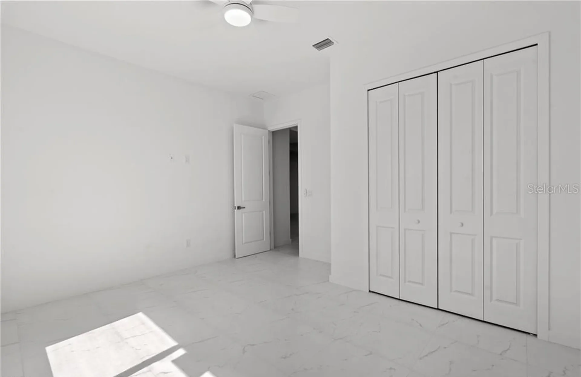 3927 NW 40th Terrace Cape Coral FL 33993