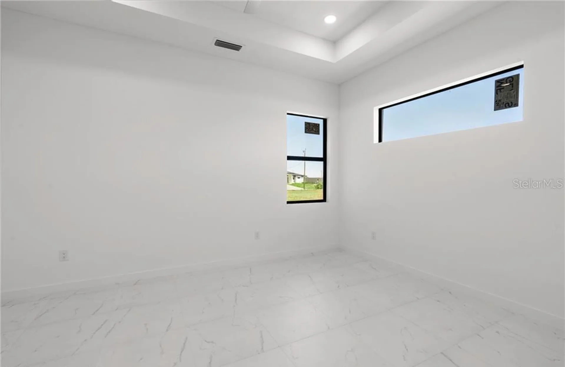 3927 NW 40th Terrace Cape Coral FL 33993