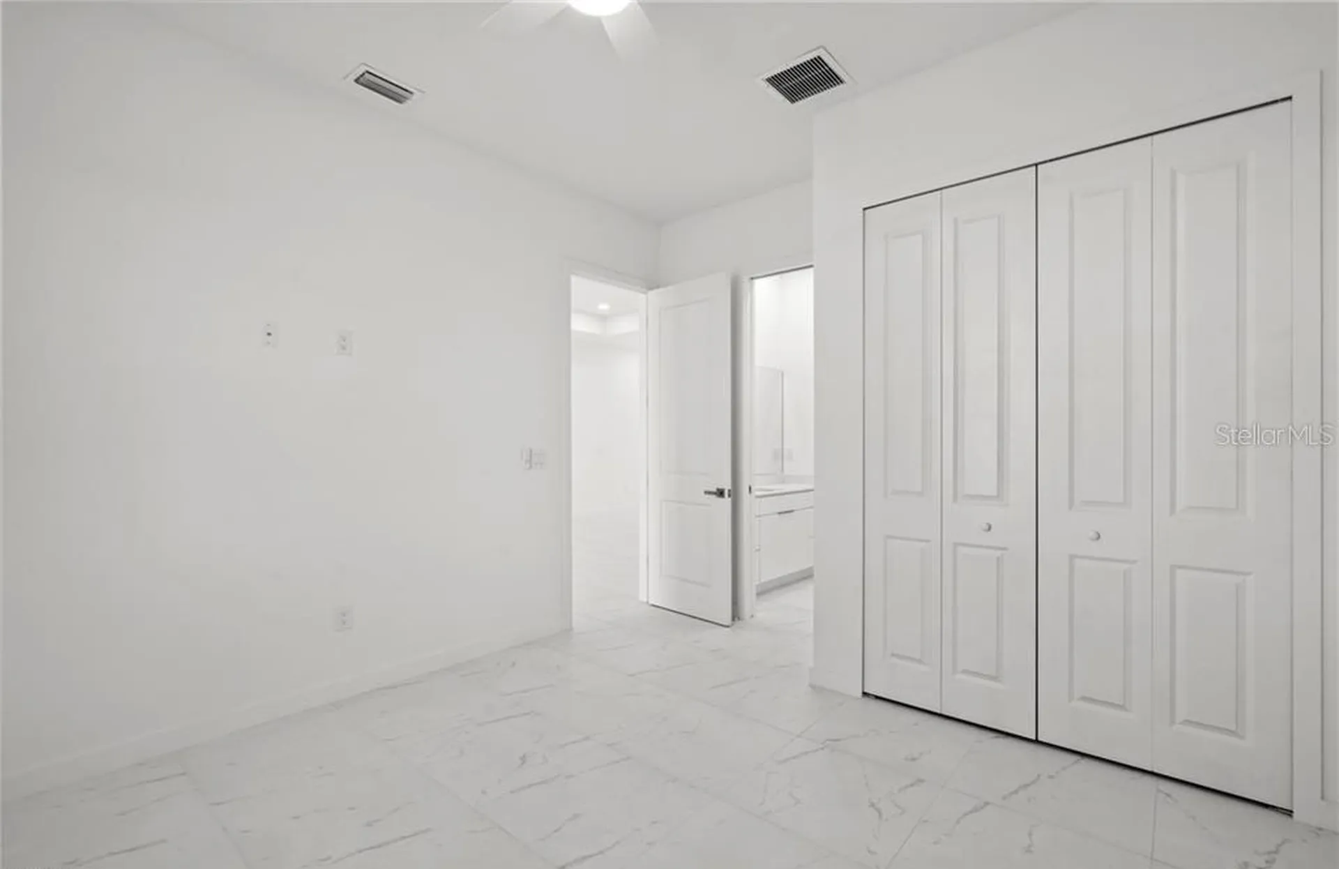 3927 NW 40th Terrace Cape Coral FL 33993