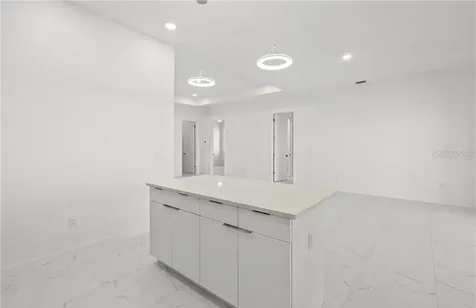 3927 NW 40th Terrace Cape Coral FL 33993