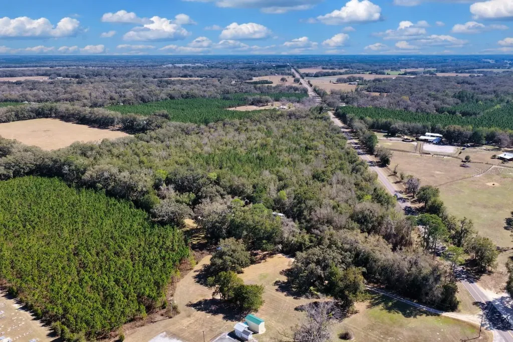 Cr 339 NW Trenton FL 32693