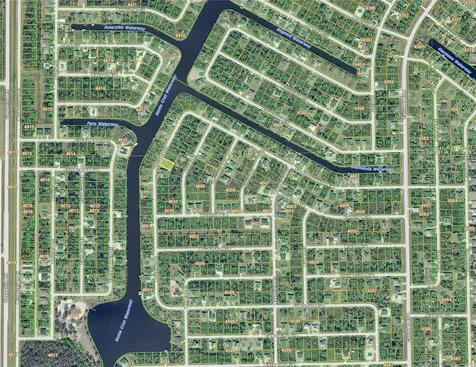 10008 Boylston Street Port Charlotte FL 33981